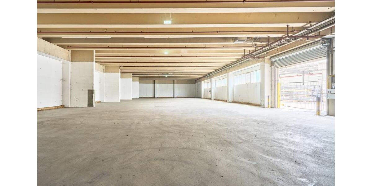 Top-Logistikfläche mit Rampe und Büro –ab 2 EURm²!* zimmer