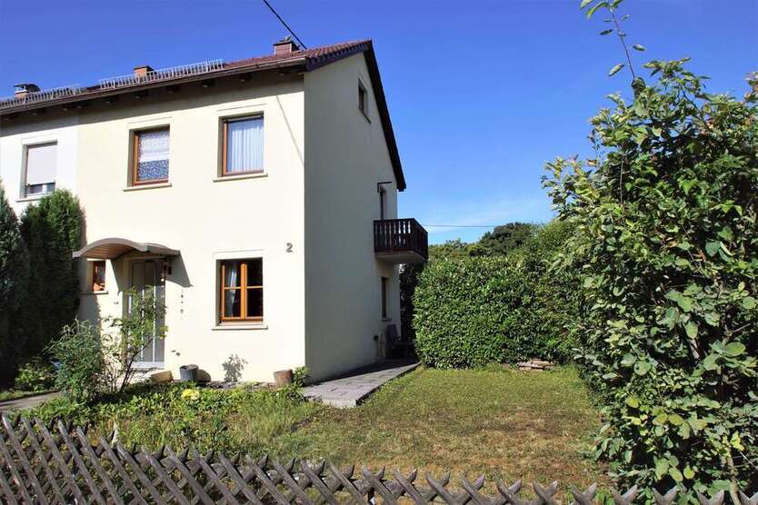 Haus zum Kaufen in Nürtingen 335.000 € 82 m²