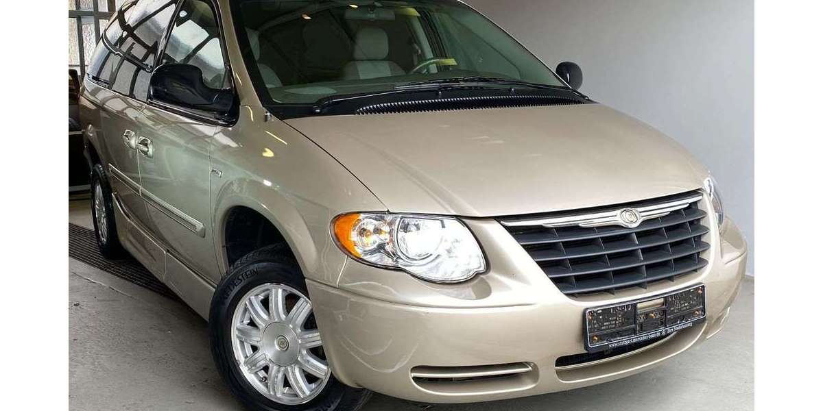 Chrysler Voyager 70.000 km 9.996 € Fellbach 70734