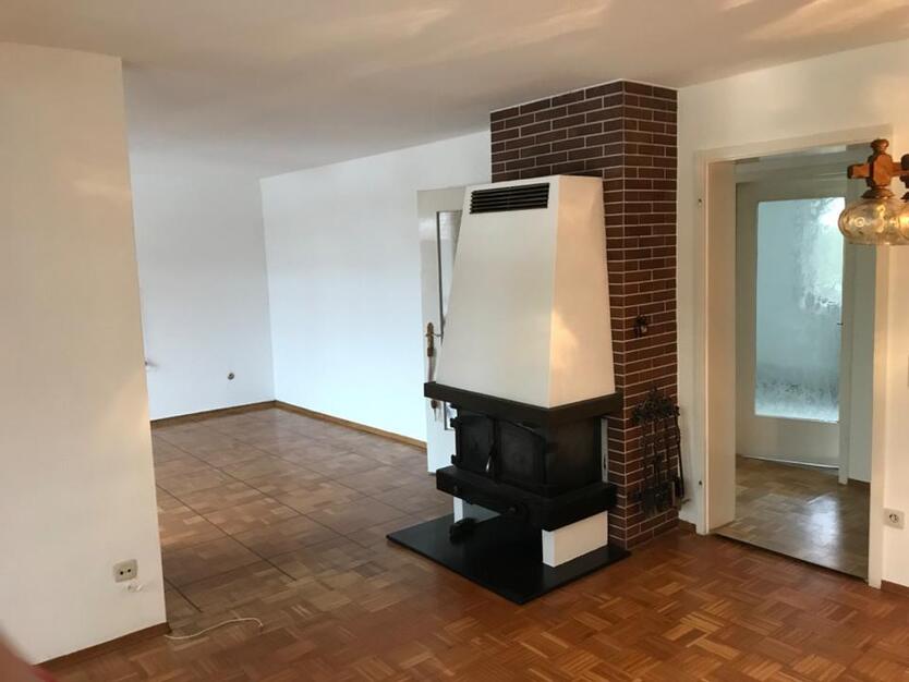 Einfamilienhaus freistehend 2 abgetrennte Wohnungen Dettenhausen