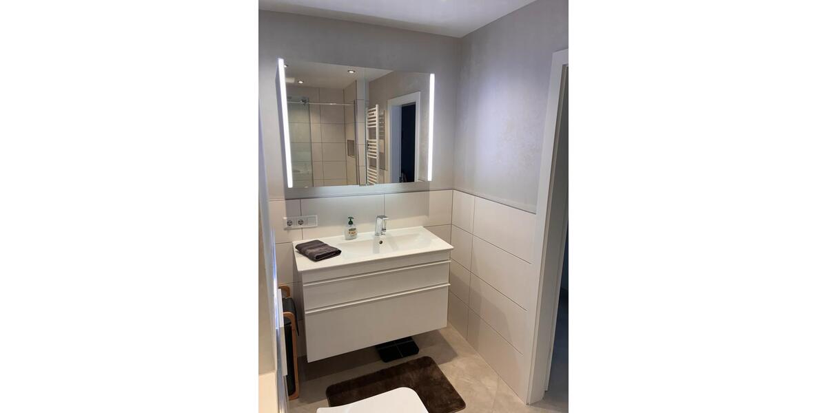Etagenwohnung Leonberg - 2.5 Zimmer, 59 m&sup2;, 297.000&euro; | Angebot:26631551