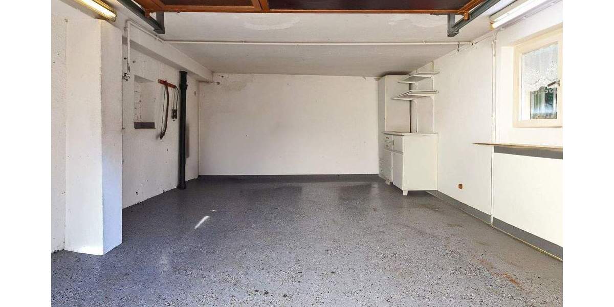 Einfamilienhaus Kernen-Stetten Stetten - 9 Zimmer, 212 m&sup2;, 330.000&euro; | Angebot:25302624