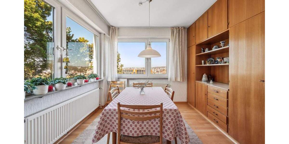 Mehrfamilienhaus, Wohnhaus Stuttgart Weilimdorf - 9 Zimmer, 210 m&sup2;, 889.000&euro; | Angebot:25746148