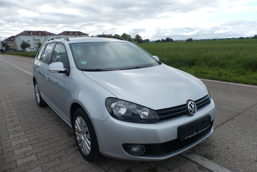 VW Golf 161.200 km 5.200 € Gerlingen 70839