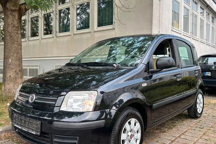 Fiat New Panda 172.883 km 2.700 &euro; Fellbach 70736