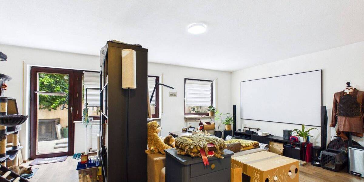 Etagenwohnung Bad-Cannstatt Bad Cannstatt - 3 Zimmer, 87 m&sup2;, 1.615&euro; | Angebot:26417581