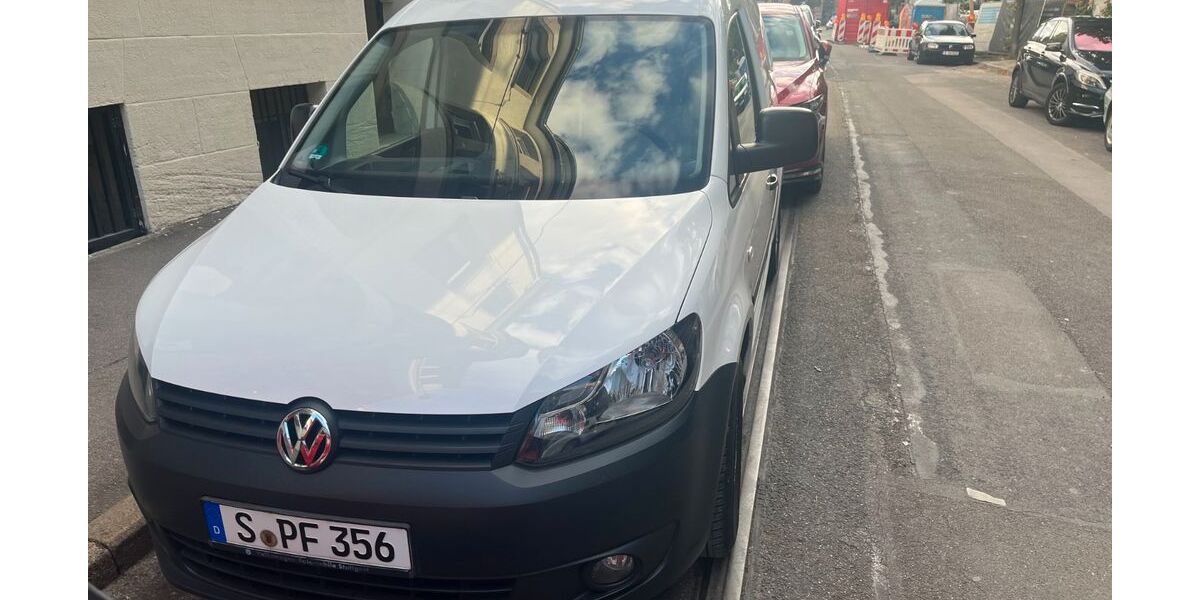 VW Caddy 130.000 km 5.999 € Stuttgart 70469