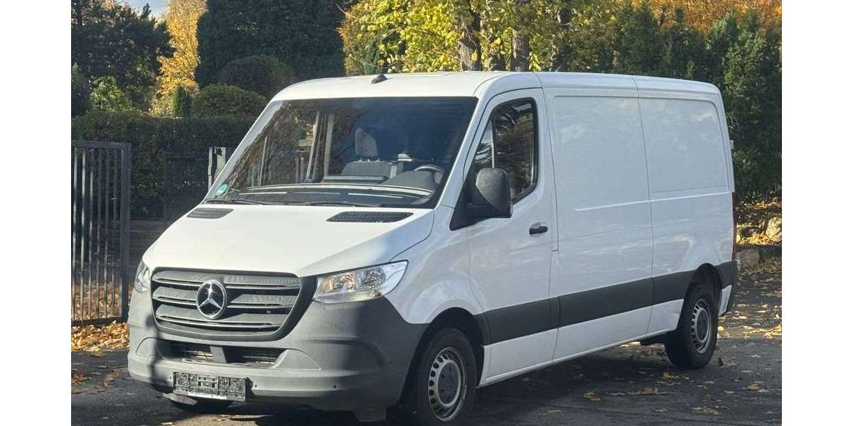 Mercedes-Benz Sprinter 65.112 km 19.998 € Stuttgart 70374