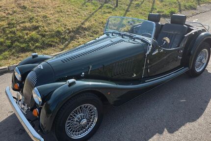 Morgan 4/4 92.400 km 37.499 &euro; Stuttgart 70376