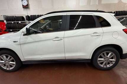 Mitsubishi ASX 106.105 km 7.995 &euro; Stuttgart 70597