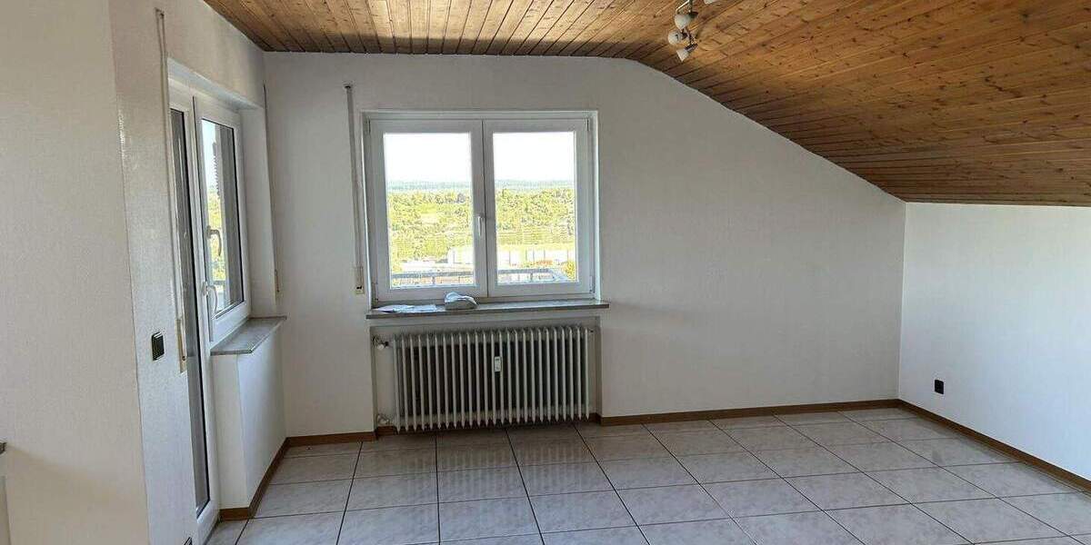 Etagenwohnung Benningen am Neckar - 3 Zimmer, 103 m&sup2;, 1.400&euro; | Angebot:24675994