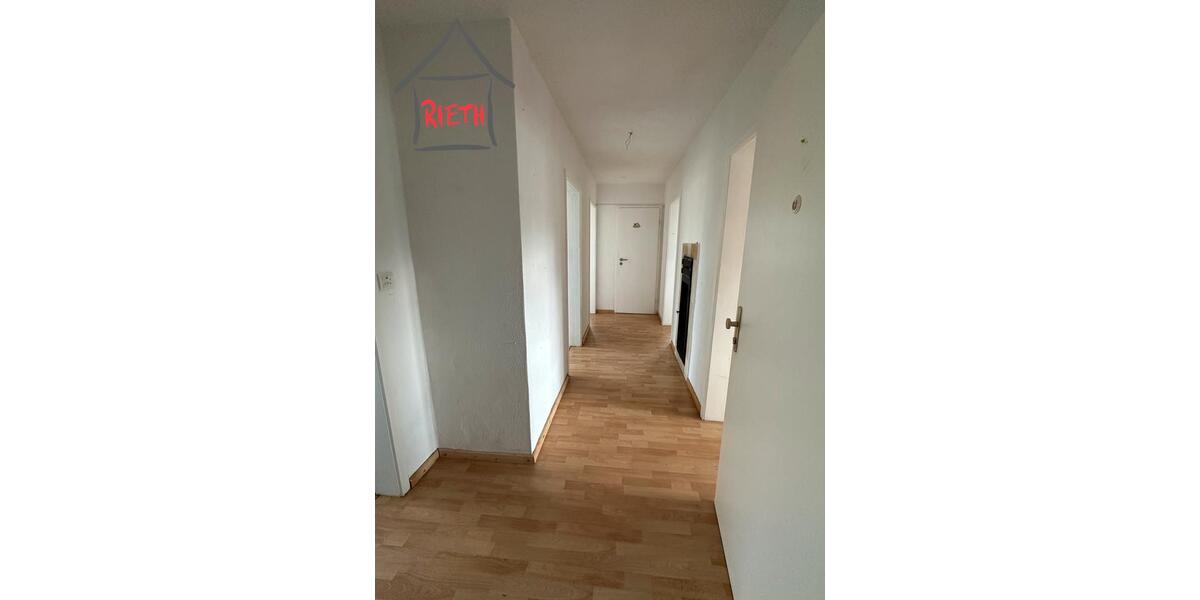 Dachgeschoßwohnung Ludwigsburg Hoheneck - 3 Zimmer, 62 m&sup2;, 650&euro; | Angebot:26072296