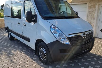Opel Movano 138.000 km 10.900 € Korntal-Münchingen 70825