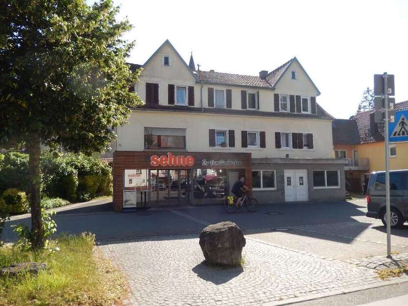 Haus zum Kaufen in Mühlacker 590.000 € 265 m²