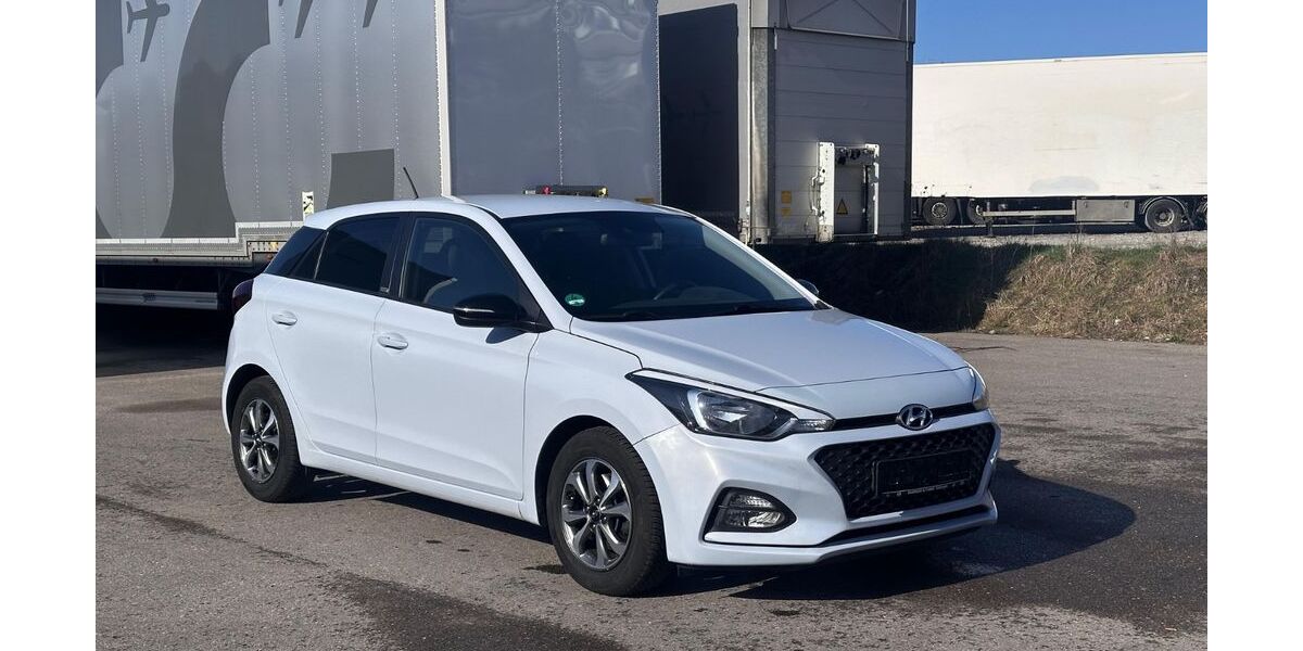 Hyundai i20 133.000 km 11.000 &euro; Filderstadt 70794