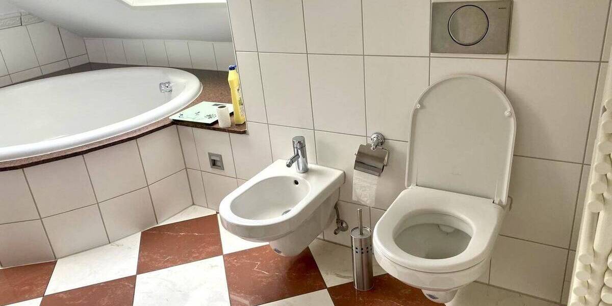 Mehrfamilienhaus, Wohnhaus Stuttgart Mitte - 1 Zimmer, 363 m&sup2;, 2.950.000&euro; | Angebot:26797315