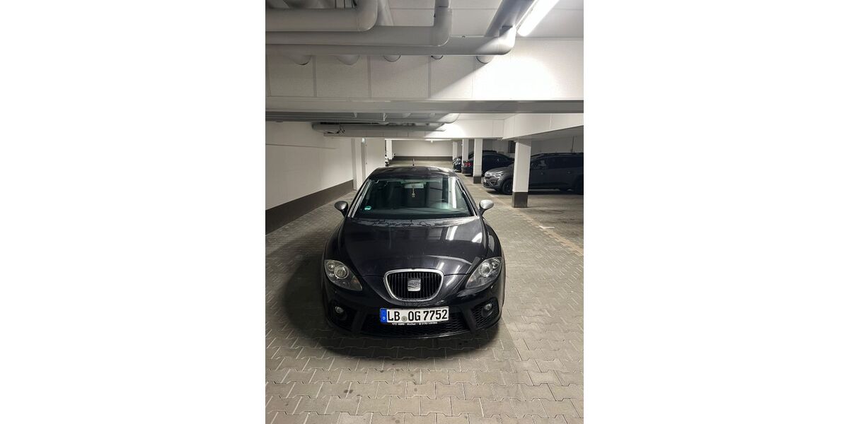 Seat Leon 270.000 km 6.000 € Ludwigsburg 71642