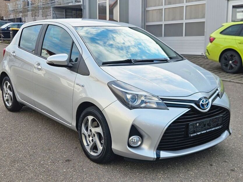 Yaris