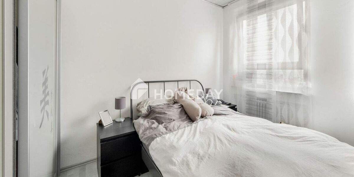 Ruhig, zentral und vielseitig: Großzügige Wohnung mit separater Einliegerwohnung in Feuerbach 6 zimmer