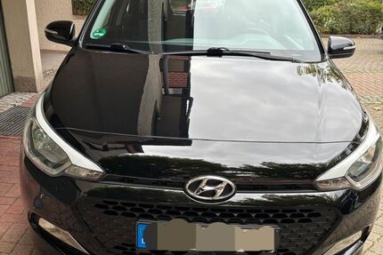 Hyundai i20 104.300 km 6.200 € Sindelfingen 71063