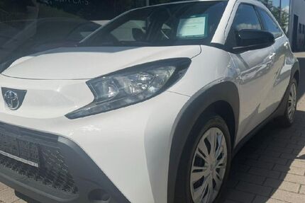 Toyota Aygo (X) 73.425 km 11.250 &euro; Böblingen 71034