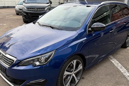 Peugeot 308 99.000 km 11.990 &euro; Münchingen 70825