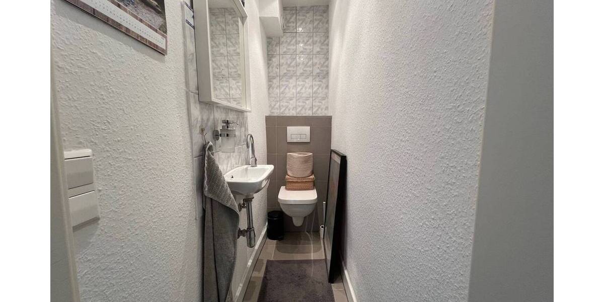Etagenwohnung Stuttgart Bad Cannstatt - 3 Zimmer, 62 m&sup2;, 900&euro; | Angebot:26289861