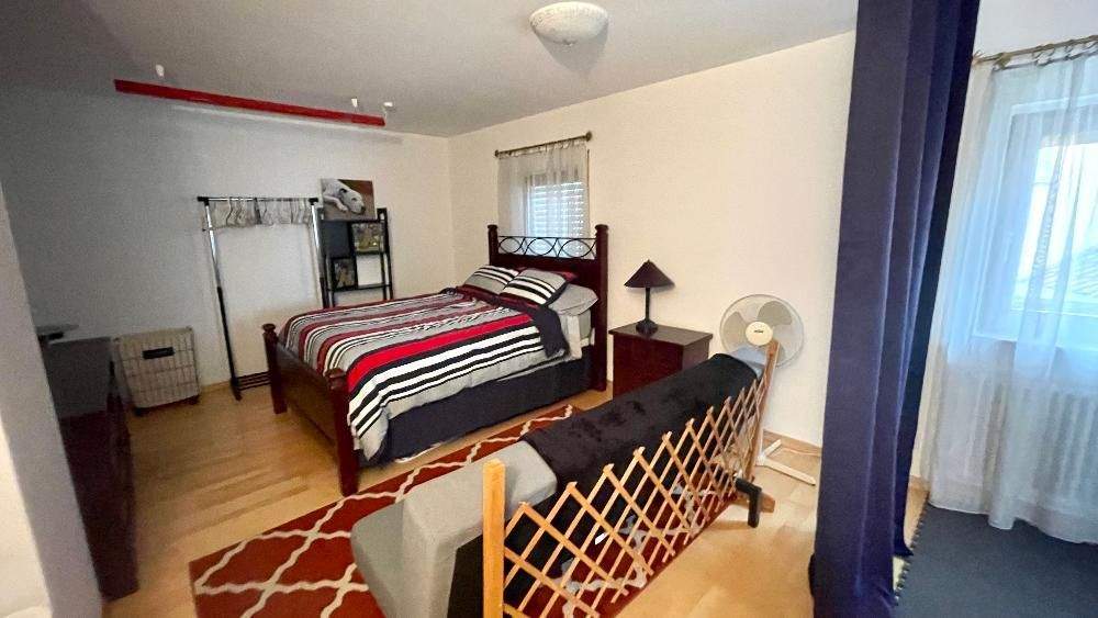 Mehrfamilienhaus, Wohnhaus Steinenbronn - 6 Zimmer, 190 m&sup2;, 2.650&euro; | Angebot:24873613