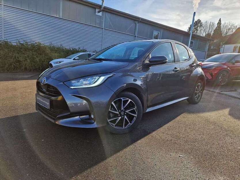 Yaris