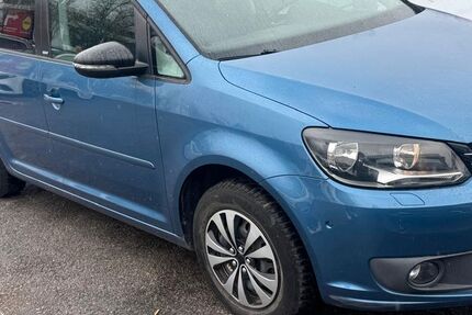 VW Touran 154.000 km 7.700 &euro; Sindelfingen 71065