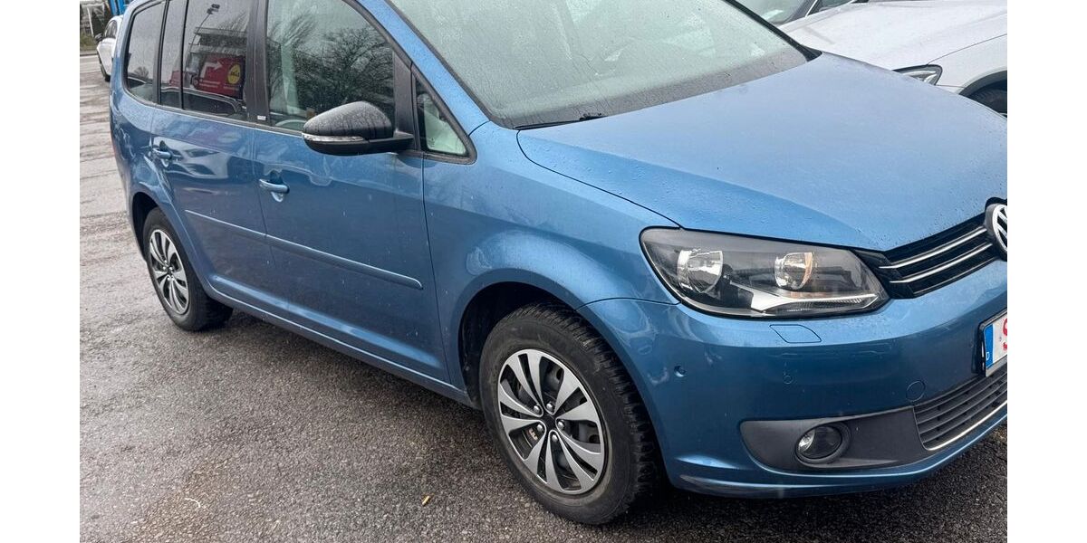 VW Touran 154.000 km 7.700 &euro; Sindelfingen 71065