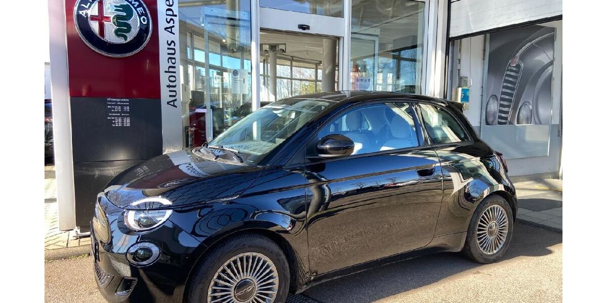 Fiat 500e 18.900 km 15.490 &euro; Asperg 71679