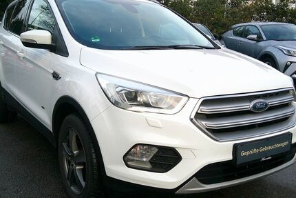 Ford Kuga 215.000 km 8.990 € Sindelfingen 71065