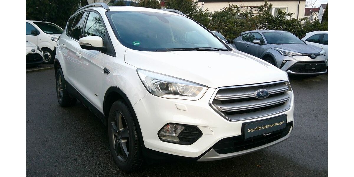 Ford Kuga 215.000 km 8.990 € Sindelfingen 71065