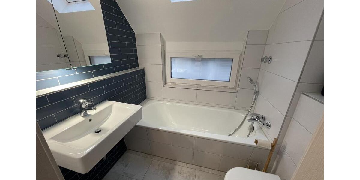 Reihenhaus Korntal-Münchingen Münchingen - 5 Zimmer, 130 m&sup2;, 1.950&euro; | Angebot:20027070