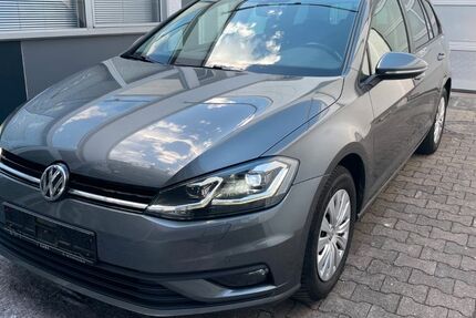 VW Golf 75.692 km 11.995 € Stuttgart 70597