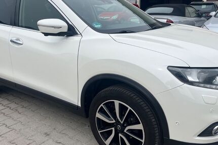 Nissan X-Trail 116.500 km 11.300 &euro; Holzgerlingen 71088