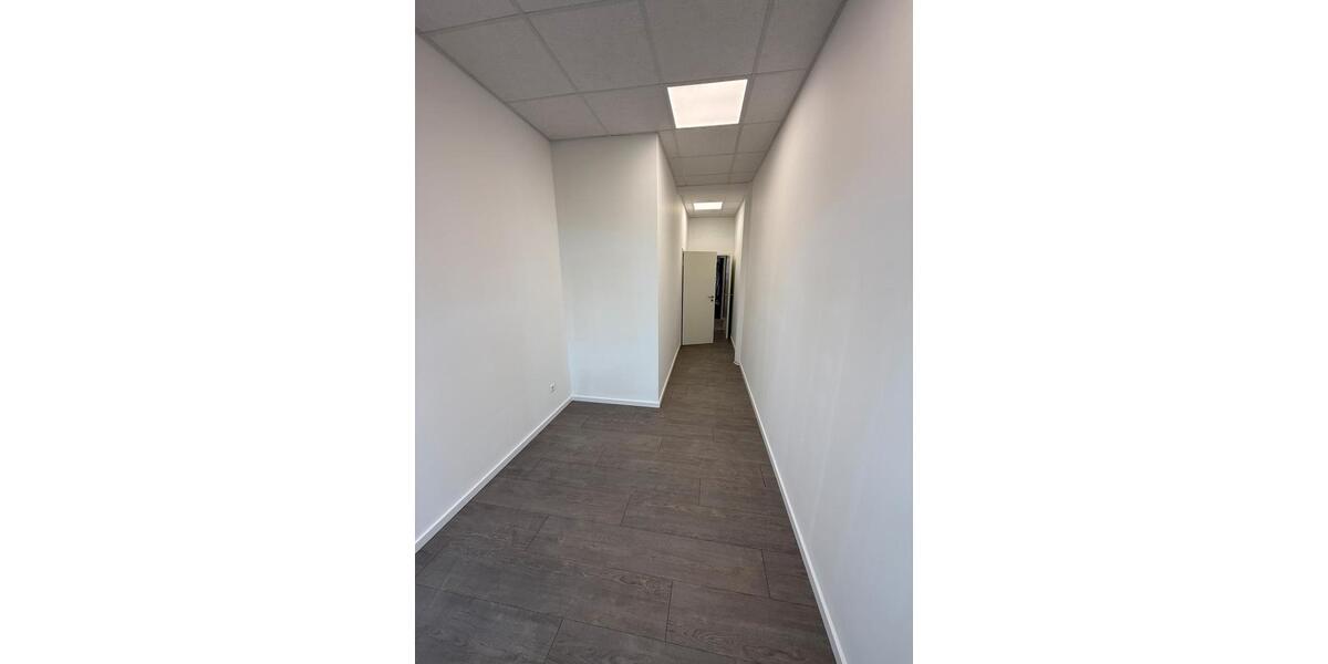 Gewerbeobjekt Ditzingen - 350&euro; | Angebot:26090149