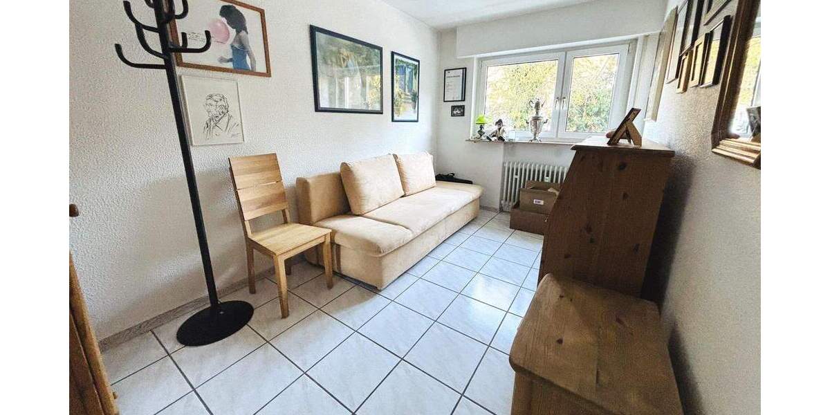 Etagenwohnung Stuttgart Untertürkheim - 3 Zimmer, 64 m&sup2;, 245.000&euro; | Angebot:25458857