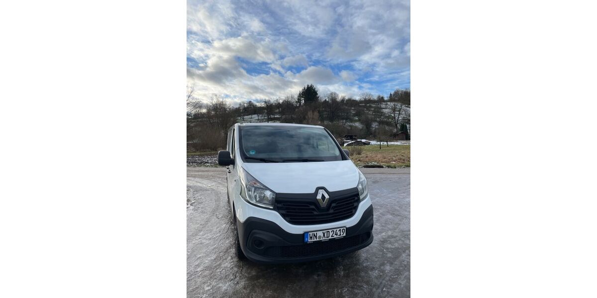 Renault Trafic 144.000 km 10.700 &euro; Winterbach 73650