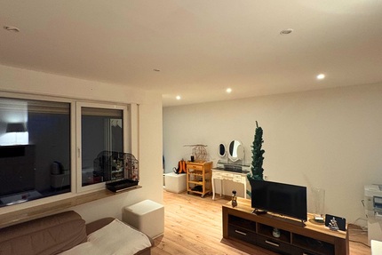 Großzügige 3,5-Zimmer Erdgeschosswohnung im Zentrum von Altbach - Ideal für Paare und Singles 3.5 zimmer