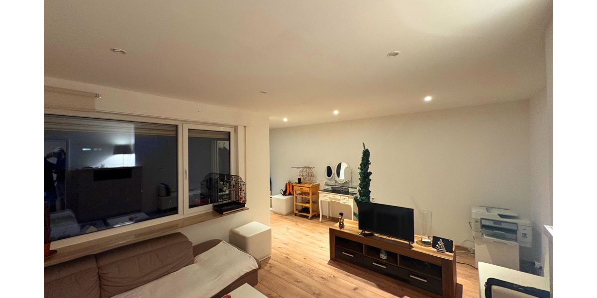 Großzügige 3,5-Zimmer Erdgeschosswohnung im Zentrum von Altbach - Ideal für Paare und Singles 3.5 zimmer