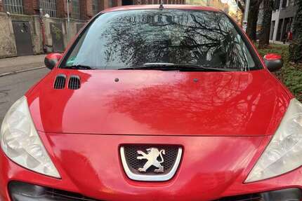 Peugeot 206 116.000 km 2.600 &euro; esslıngen 73728