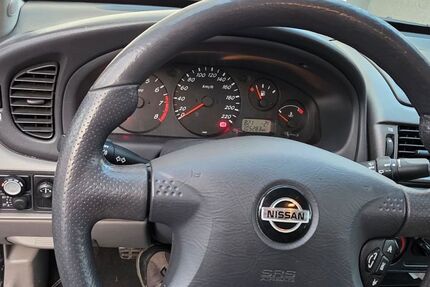 Nissan Almera 106.000 km 2.950 &euro; Backnang 71522