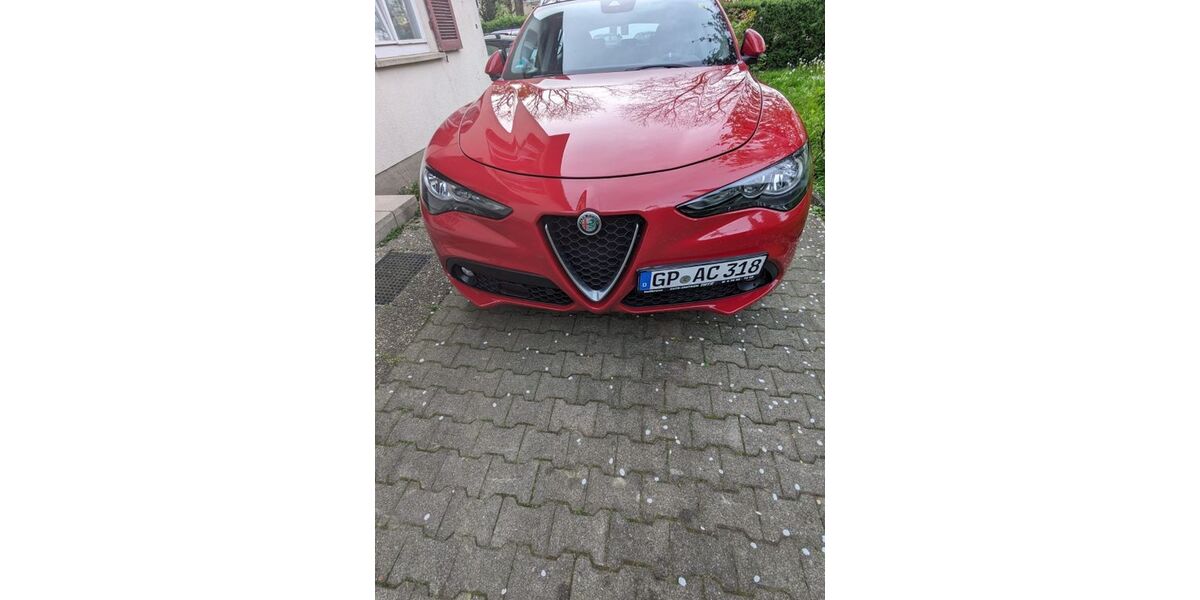 Alfa Romeo Stelvio 178.000 km 16.700 &euro; Ebersbach 73061