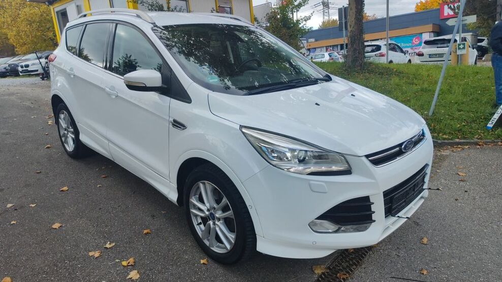 Ford Kuga 146.000 km 11.500 € weinstadt 71384