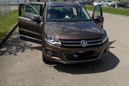VW Tiguan 87.000 km 14.000 &euro; Esslingen 73734