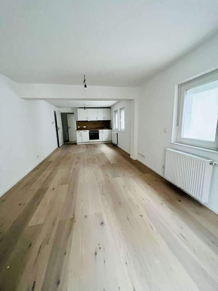 Wohnung zum Mieten in Stuttgart 925 € 38 m²