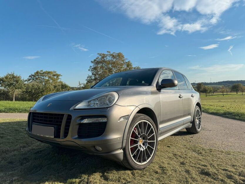 Porsche Cayenne 263.000 km 23.850 € Steinheim 71711