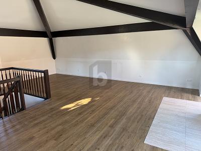 WOHNEN MIT STIL: MIT KAMIN - Maisonettenwohnung Stuttgart Hedelfingen | Angebot:27354782